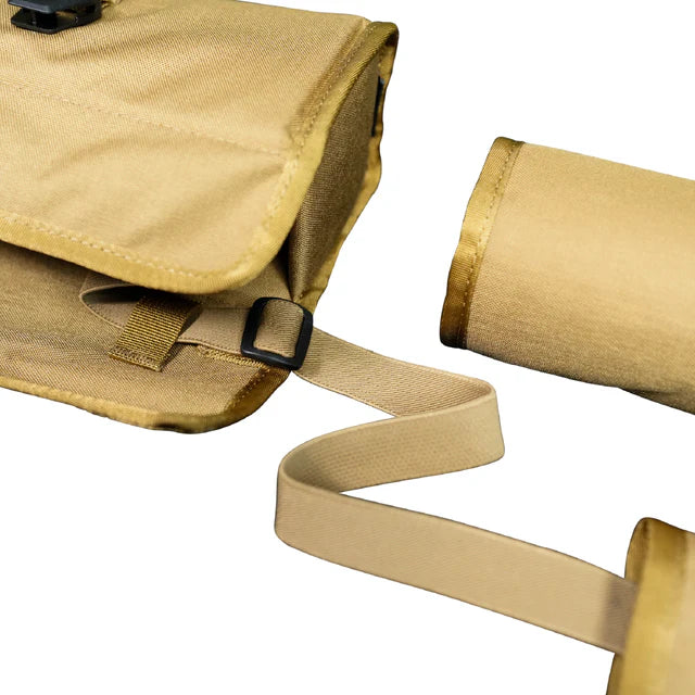 Peax Scope Cover tan close up strap